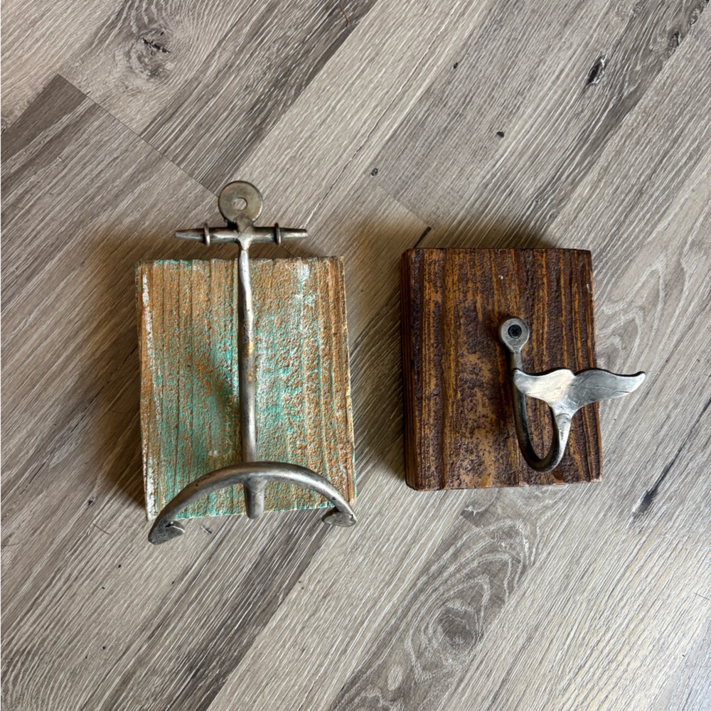Rustic Nautical Wall Hooks Set - Silver and Brown